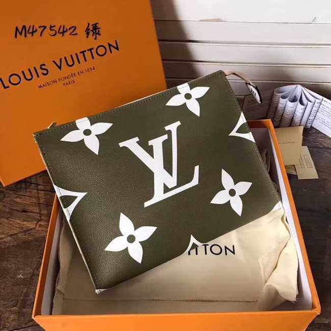 Louis Vuitton Outlet Monogram Pouch 26 m47542 Khaki