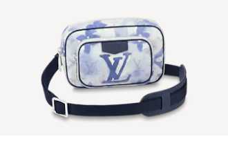 Louis Vuitton Outlet OUTDOOR POUCH M45763 Blue