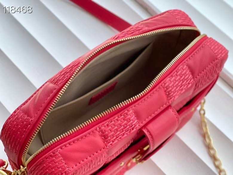 Louis Vuitton Outlet TROCA MM M59114 Pink