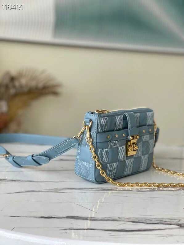 Louis Vuitton Outlet POCHETTE TROCA M59048 sky blue