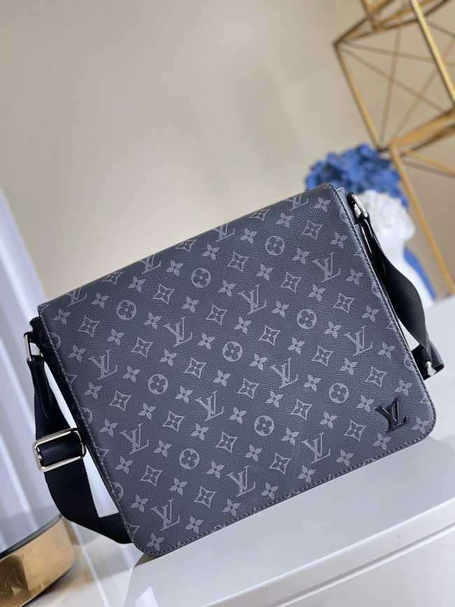 Louis Vuitton Outlet DISTRICT MM M45271 black