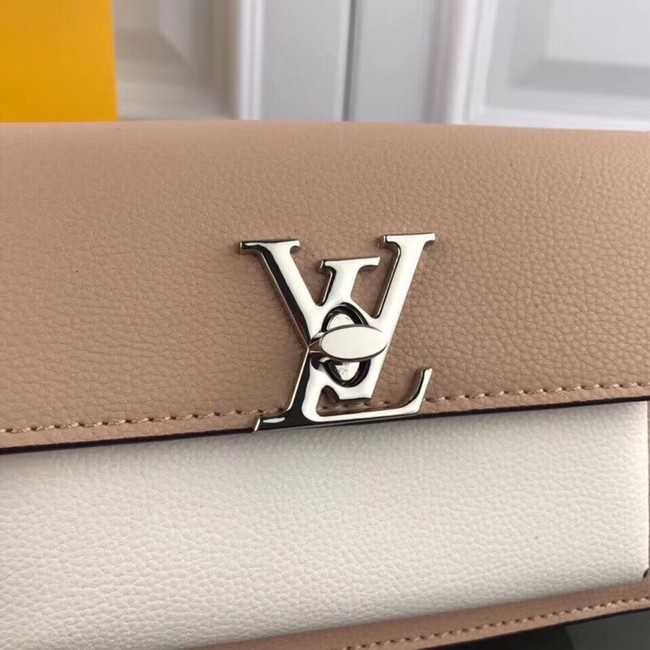 Louis Vuitton Outlet MYLOCKME BB CHAIN LOUISE M63471 apricot