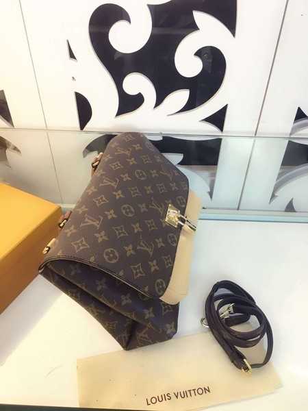 Louis Vuitton Outlet monogram canvas marignan M44259 apricot