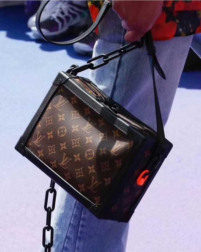 Louis Vuitton Outlet Monogram Canvas PETITE MALLE M44427