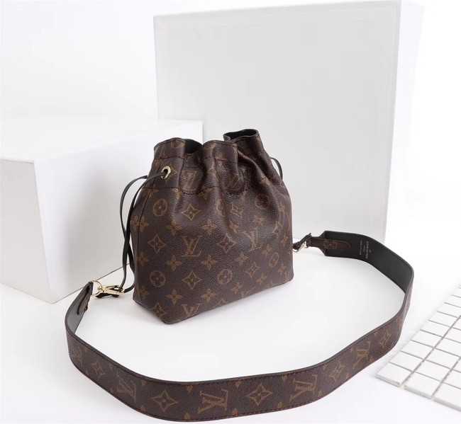 Louis Vuitton Outlet Monogram Canvas NOE POUCH M43445 black