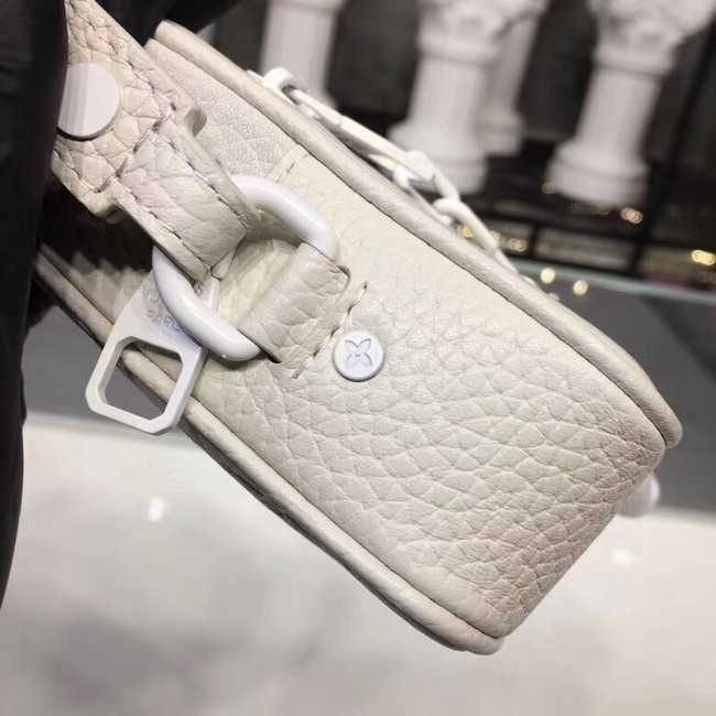 Louis Vuitton Outlet original KASAI M44458 WHITE