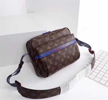 Louis Vuitton Outlet monogram canvas messenger 43843