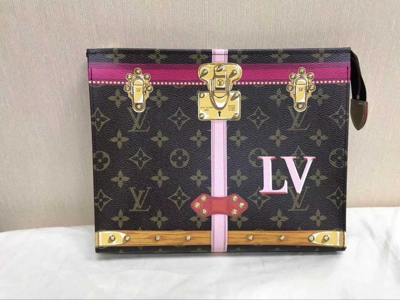 Louis Vuitton Outlet Limited Edition Toiletry Pouch 26 Summer Trunk 61692