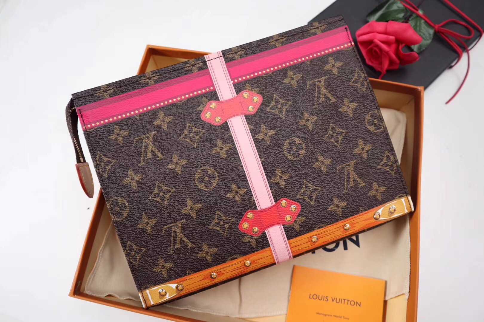 Louis Vuitton Outlet Limited Edition Toiletry Pouch 26 Summer Trunk 61692