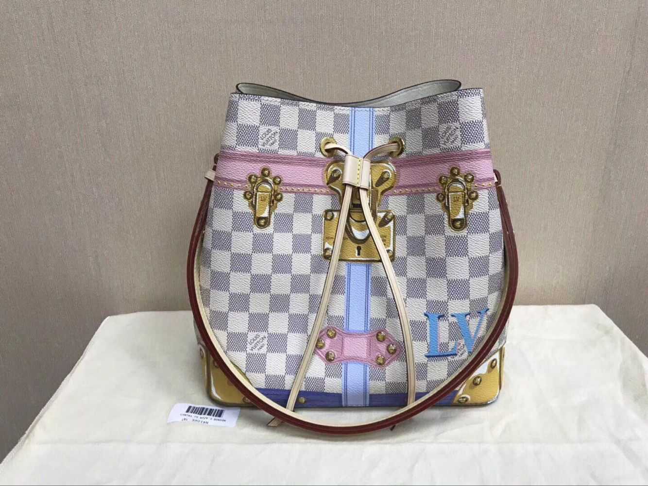 Louis Vuitton Outlet Damier Azur Canvas original bag neonoe M44020