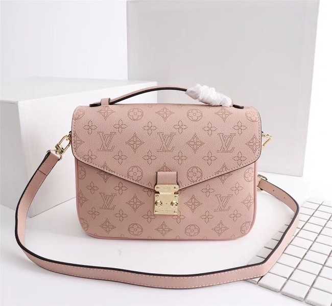 Louis Vuitton Outlet Mahina Leather POCHETTE METIS M40780 pink