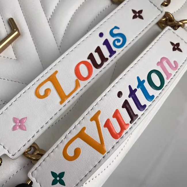 Louis Vuitton Outlet NEW WAVE CHAIN TOTE M51978 white