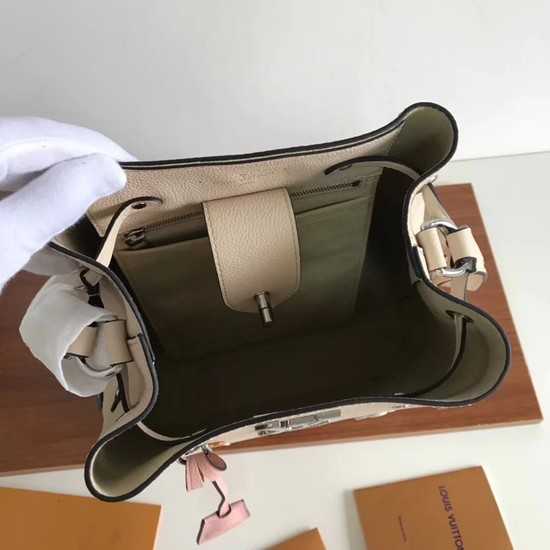 Louis Vuitton Outlet original lockme bucket 53081 cream