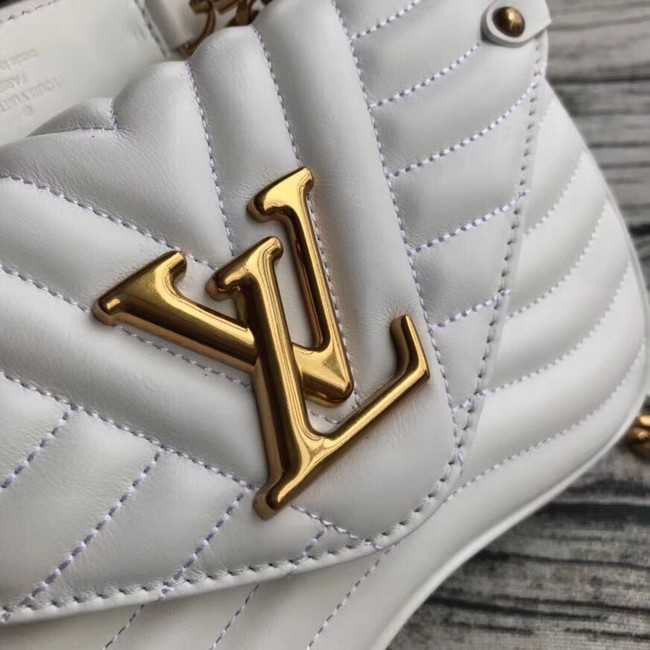 Louis Vuitton Outlet NEW WAVE CHAIN BAG MM M51945 white