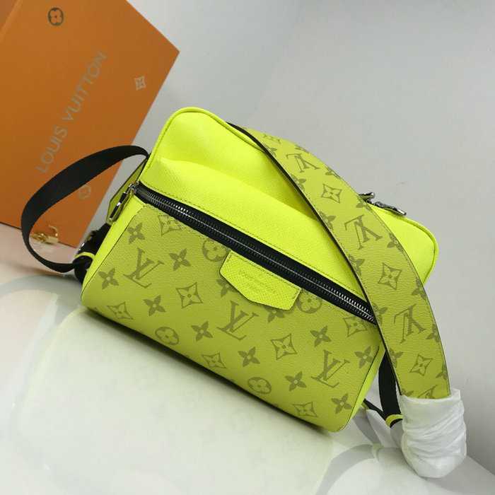 Louis Vuitton Outlet Monogram Canvas Messenger PM M43845 yellow