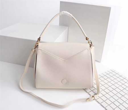 Louis Vuitton Outlet monogram canvas double V bag M54439 white