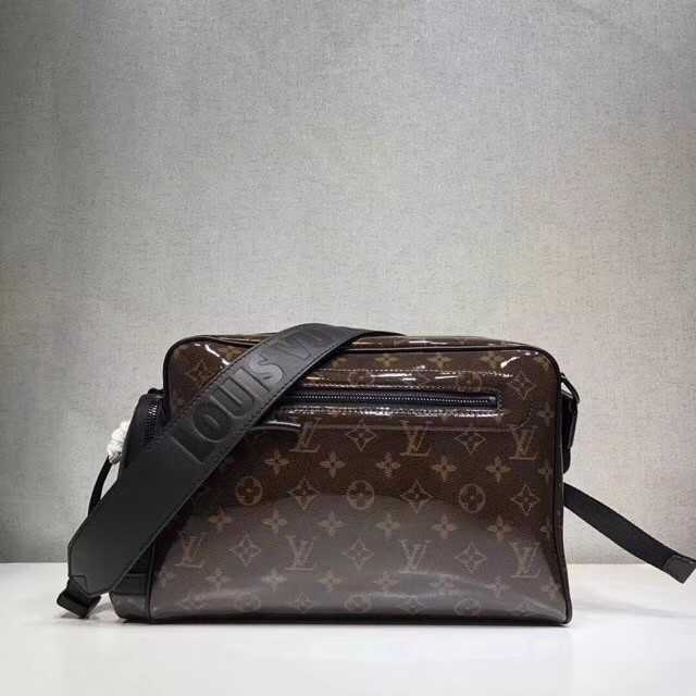 Louis Vuitton Outlet original CAMERA BAG M43884 brown