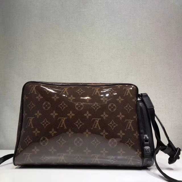 Louis Vuitton Outlet original CAMERA BAG M43884 brown