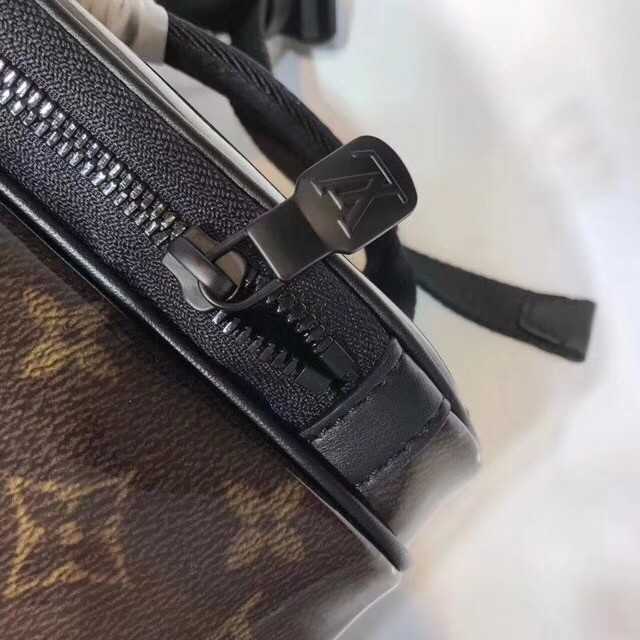 Louis Vuitton Outlet original CAMERA BAG M43884 brown