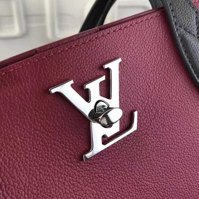 Louis Vuitton Outlet original LOCKME GO M55028 red