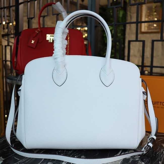 Louis Vuitton Outlet Veau Nuage Leather Milla MM M51685 White