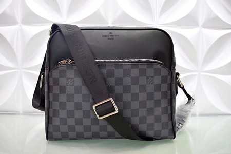 Louis Vuitton Outlet Damier Graphite DAYTON REPORTER MM N41409