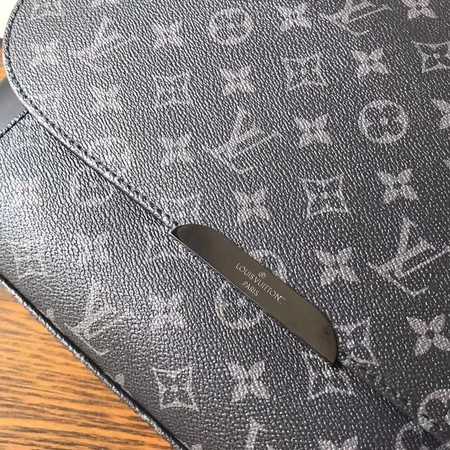 Louis Vuitton Outlet original best quality EXPLORER M50539