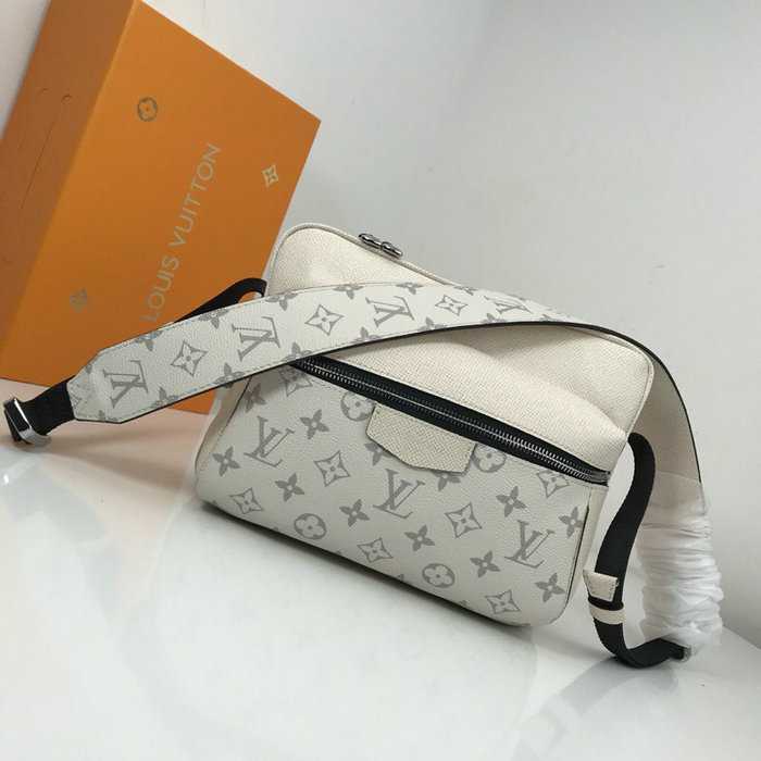 Louis Vuitton Outlet Monogram Canvas Messenger PM White M43845