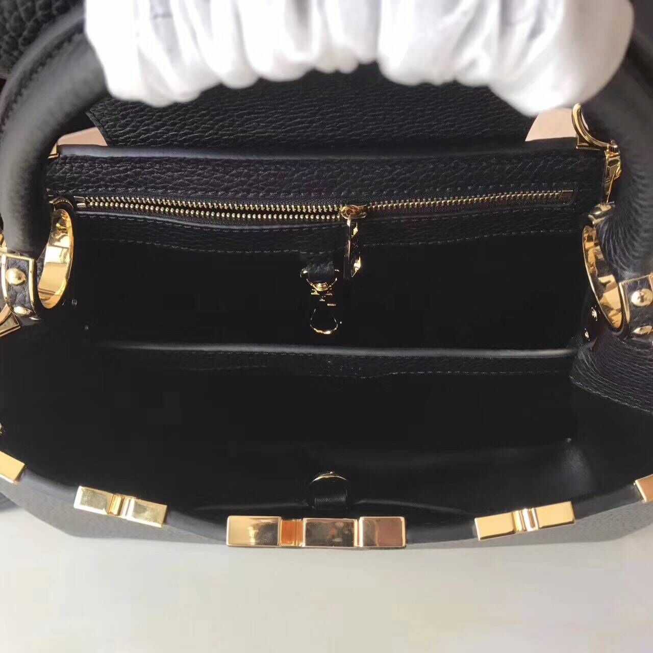 Louis Vuitton Outlet original Elegant Capucines BB Bags M94517 black