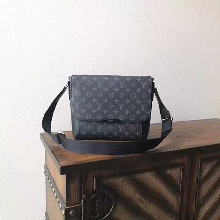 Louis Vuitton Outlet original best quality EXPLORER M50565