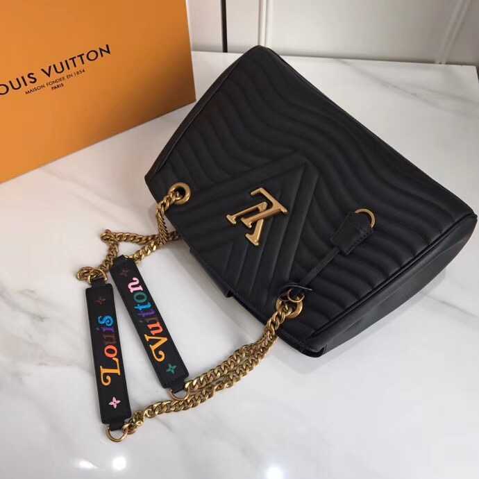 Louis Vuitton Outlet NEW WAVE CHAIN TOTE M51496 black