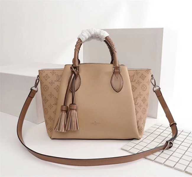 Louis Vuitton Outlet Mahina Leather HAUMEA M55030 apricot