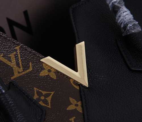 Louis Vuitton Outlet Monogram Canvas KIMONO Bag 40458 Black