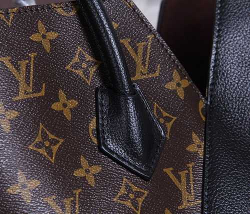 Louis Vuitton Outlet Monogram Canvas KIMONO Bag 40458 Black