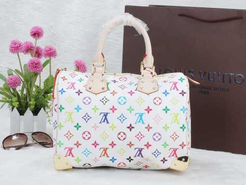 2014 Louis Vuitton Outlet 92643 white