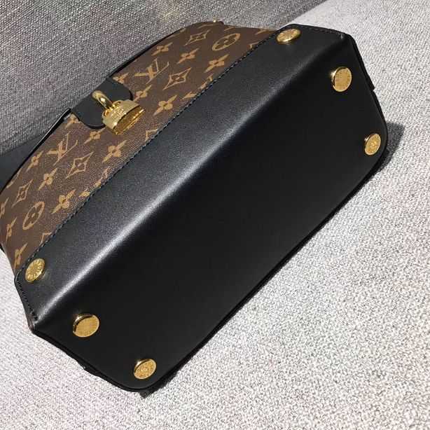 2017 Louis Vuitton Outlet fashion show original monogram bag mm M51179