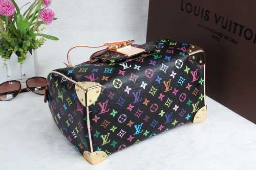 2014 Louis Vuitton Outlet 92642 black