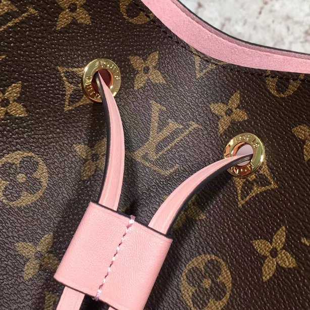 2017 Louis Vuitton Outlet monogram canvas original bag neonoe M44022 pink