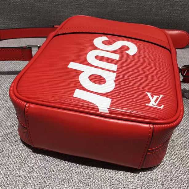 2017 Louis Vuitton Outlet original superme danube mm 41806 red