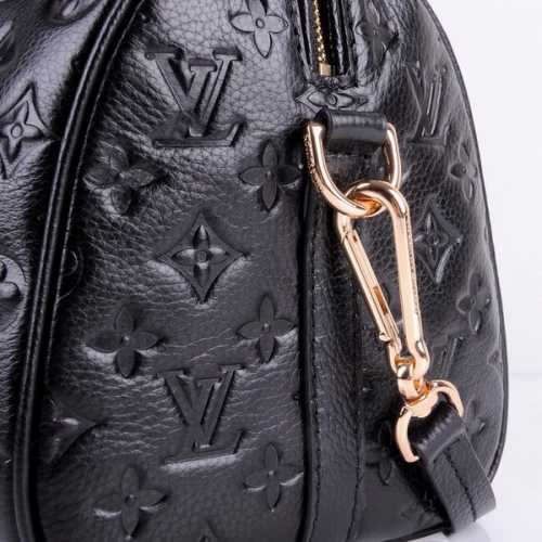 2013 Louis Vuitton Outlet M40673 black