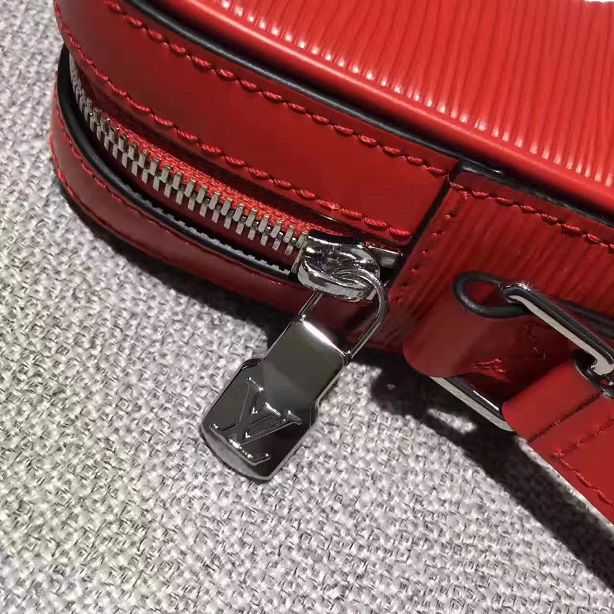 2017 Louis Vuitton Outlet original superme danube mini 41808 red