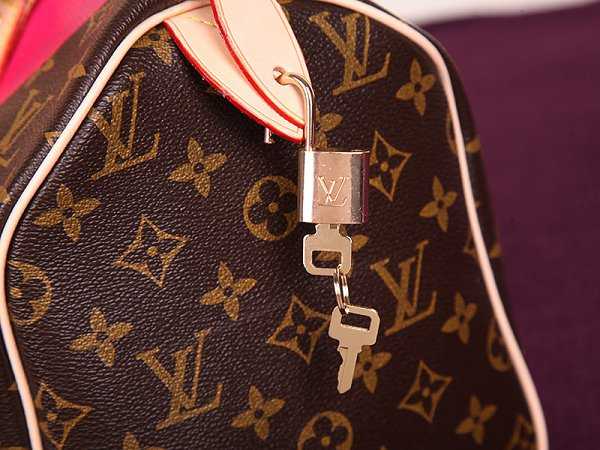 2015 Louis Vuitton Outlet speedy 30 monogram V M41533 rose red