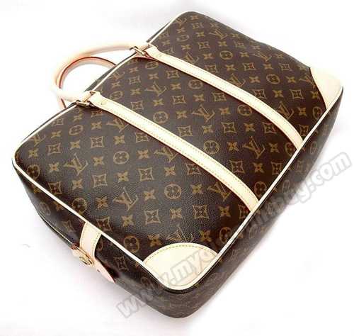 Louis Vuitton Outlet Monogram Canvas Porte Documents Voyage GM M40223 BAGS