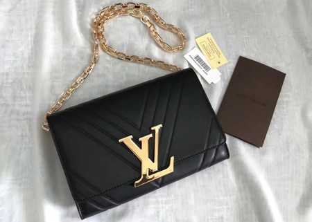 Louis Vuitton Outlet Shoulder Bag M54230 Black