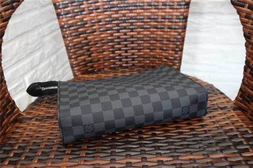 Louis Vuitton Outlet Clutch Bag M47542 Black