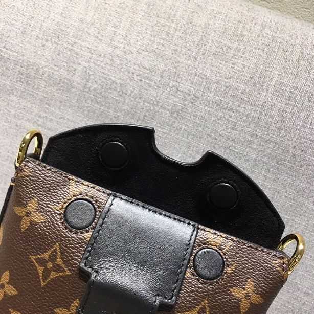 2017 Louis Vuitton Outlet fashion show original monogram bag pm M51178