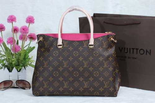 2014 Louis Vuitton Outlet 40906 rose red