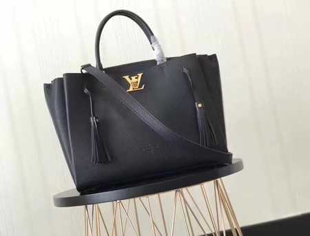 Louis Vuitton Outlet original lockmeto lockme Tote Bag M54569 black