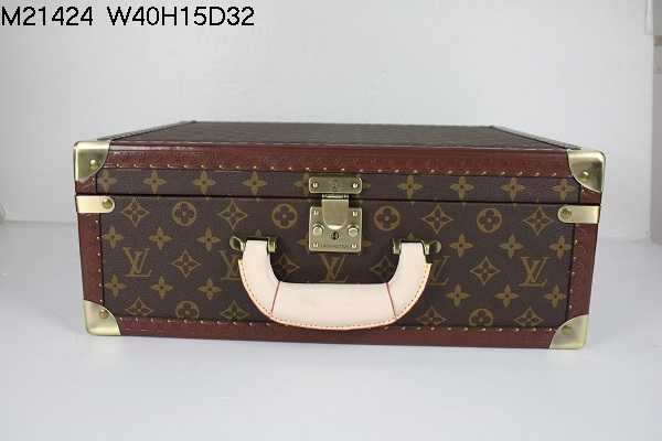 Replica Louis Vuitton Outlet Monogram Canvas Jewellery Case with Mirror M20020