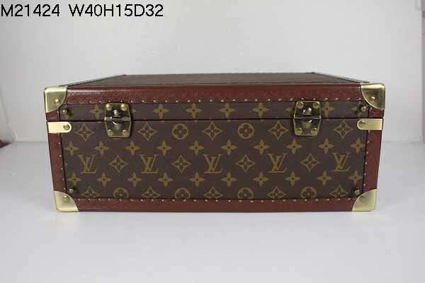 Replica Louis Vuitton Outlet Monogram Canvas Jewellery Case with Mirror M20020